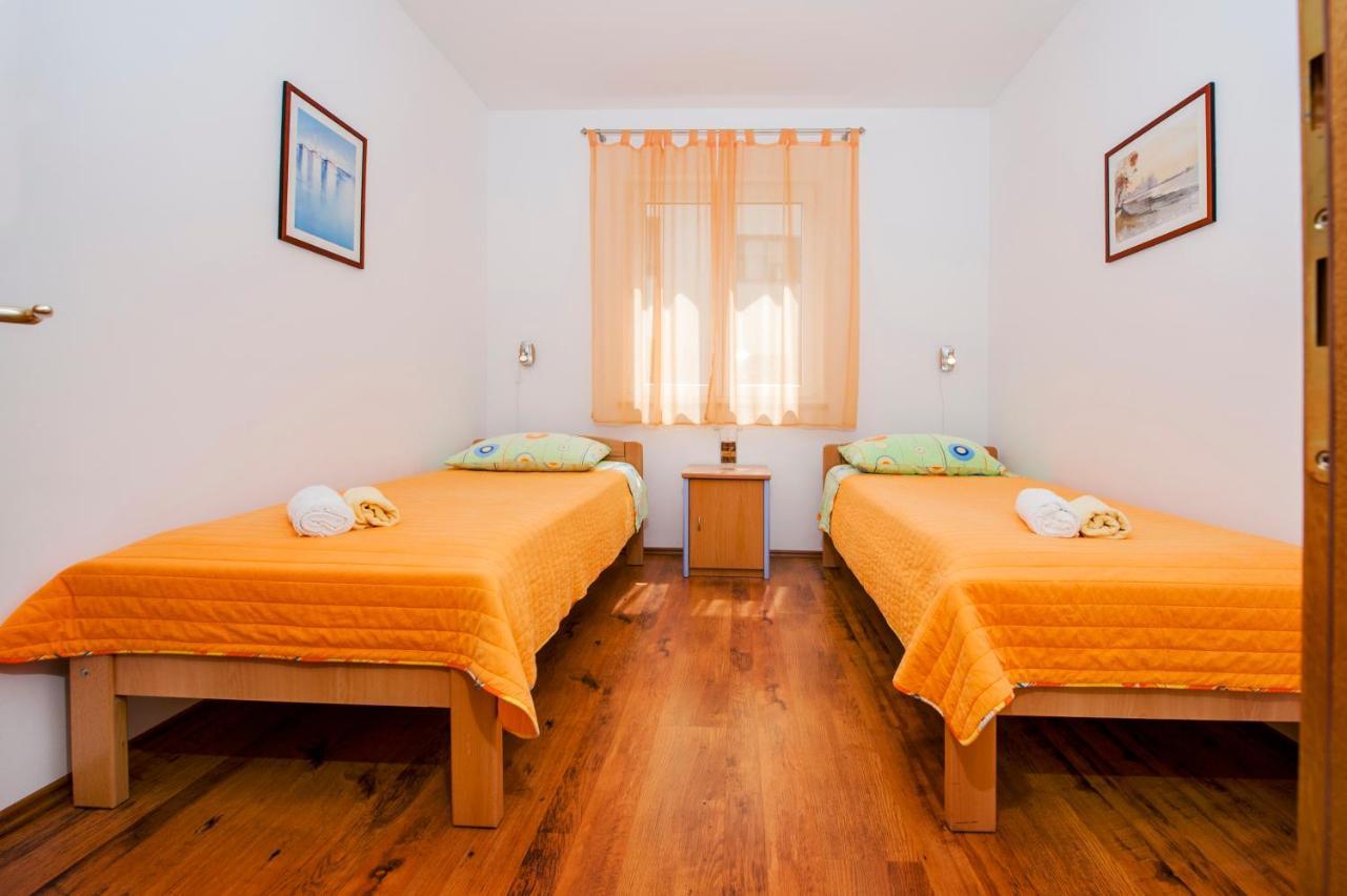 Apartments Bella B Ровинь Экстерьер фото