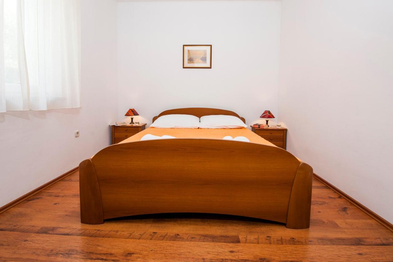 Apartments Bella B Ровинь Экстерьер фото