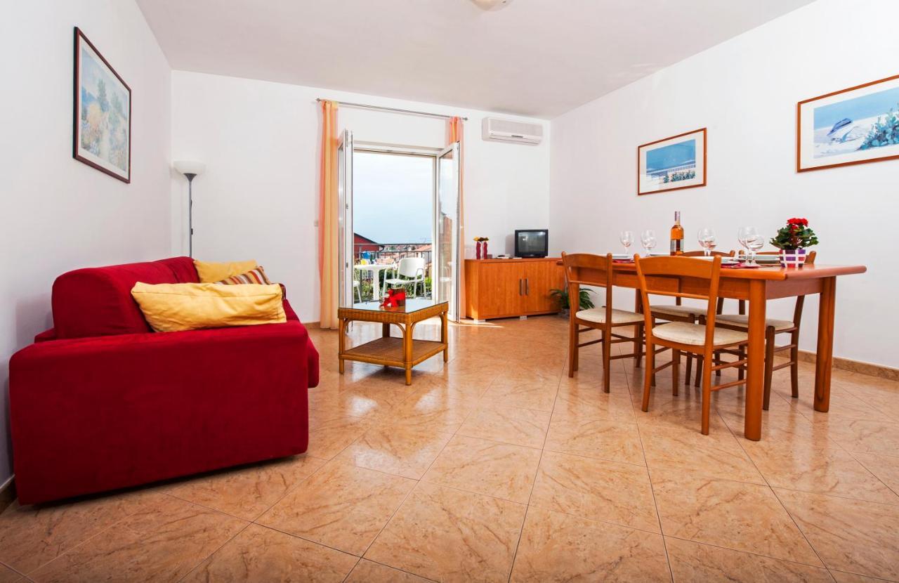 Apartments Bella B Ровинь Экстерьер фото
