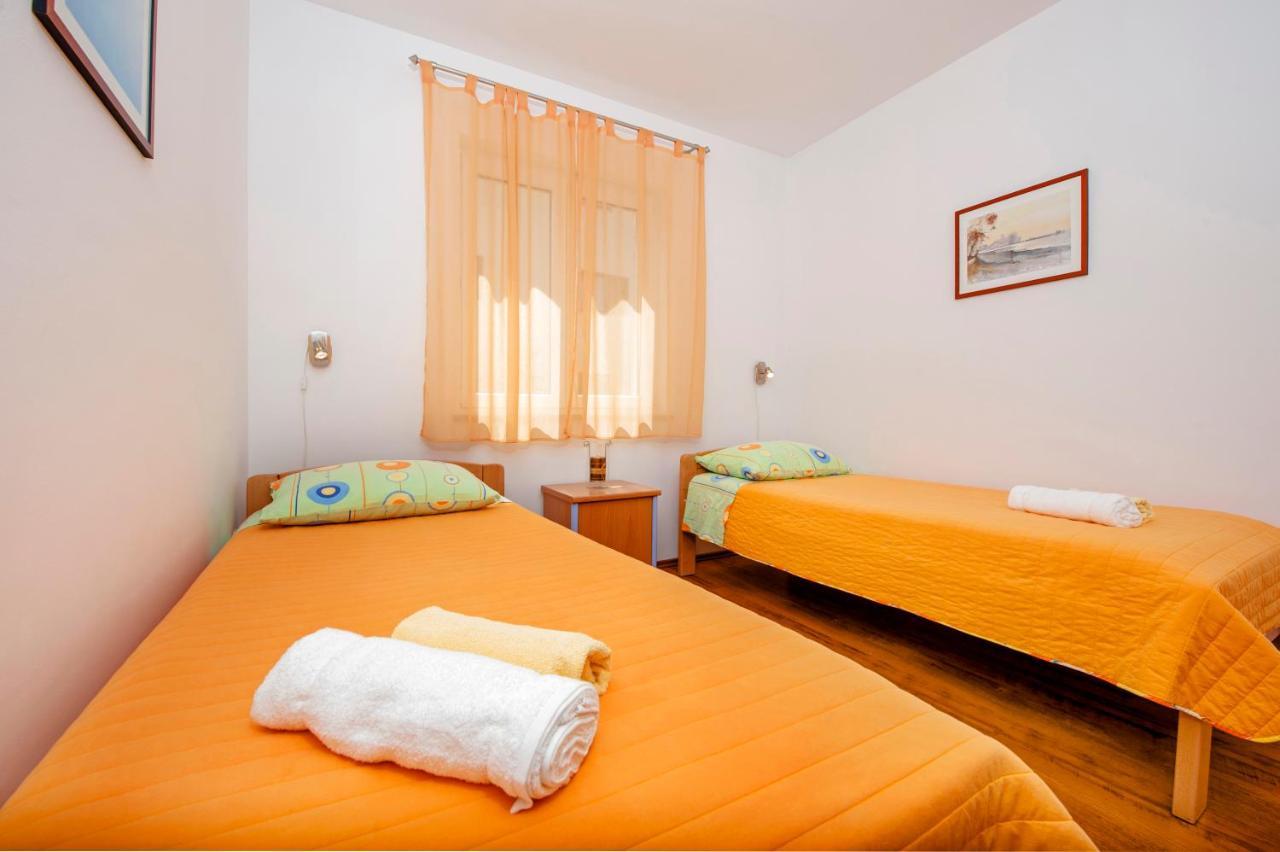 Apartments Bella B Ровинь Экстерьер фото